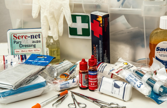 손 베였을 때 올바른 응급처치 방법