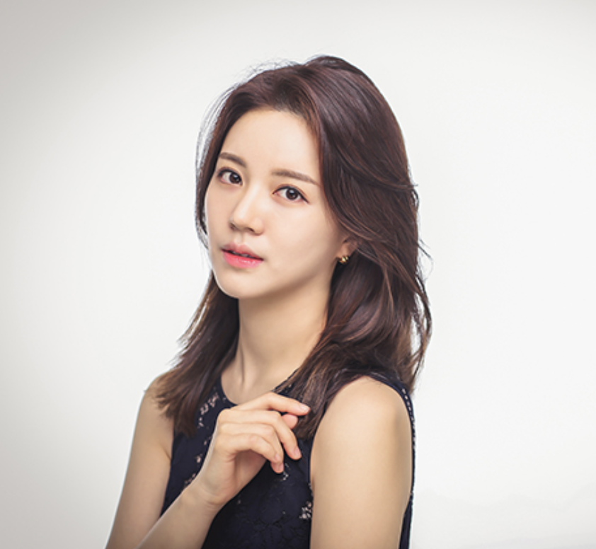 정다희 프로필 화보