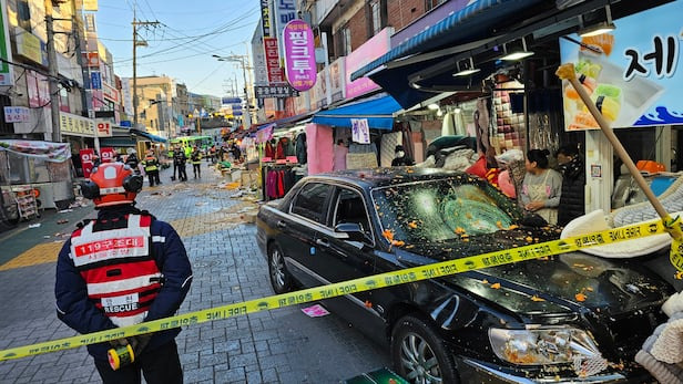 목동 깨비시장 차량돌진