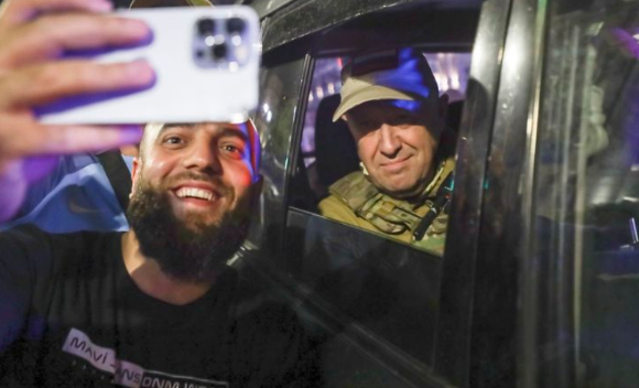 프리고진은 26일(현지시간) 텔레그렘 음성메세지를 통해 "정부를 전복하려던 건 아니었다"며 침묵을 깨고 등장했다. [사진=뉴시스]