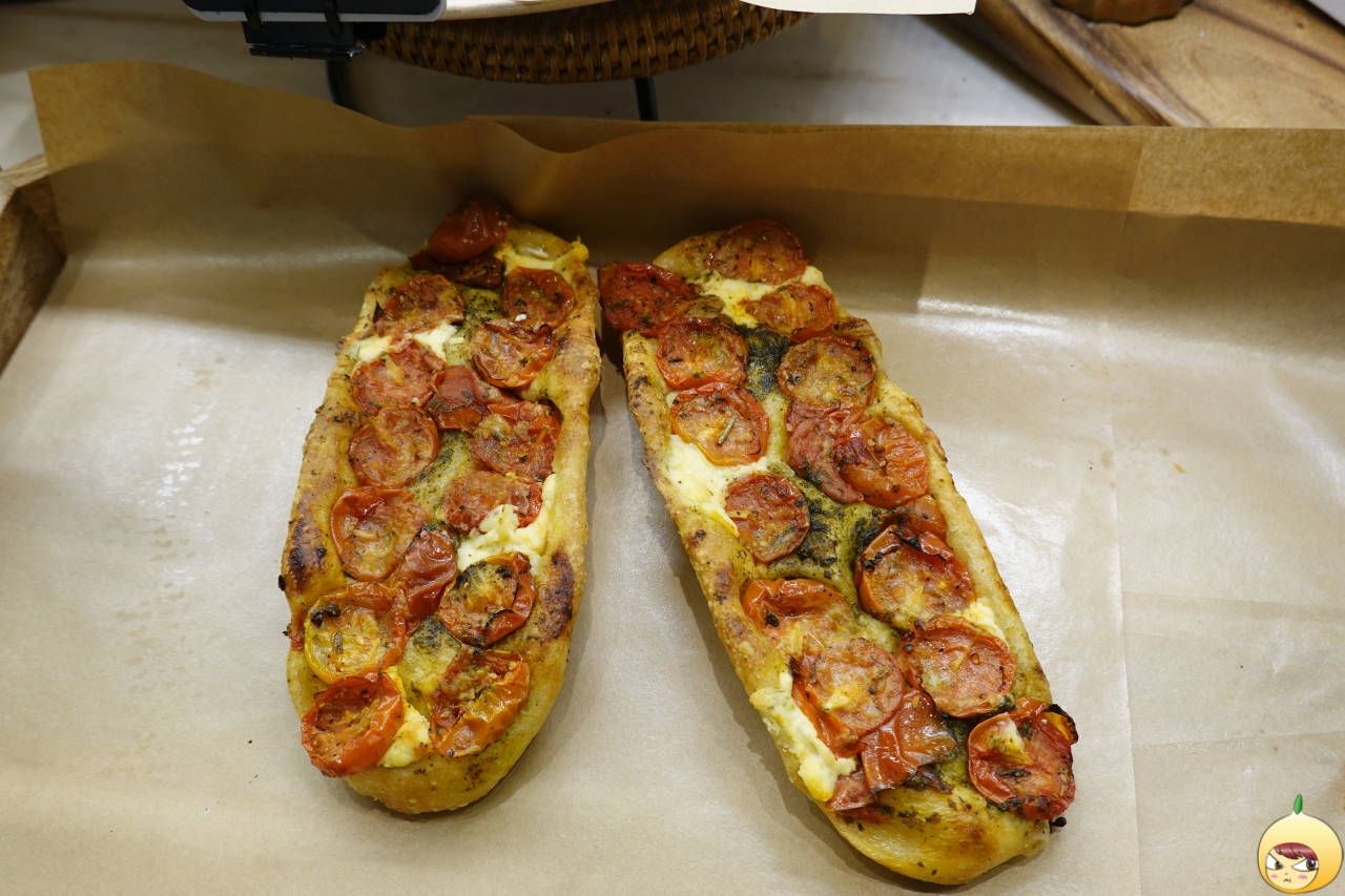 토마토바질 바게타