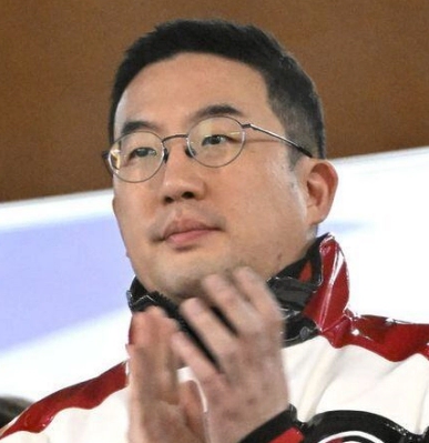 구광모 회장 프로필 나이 고향 학력 가계도 재산 정효정