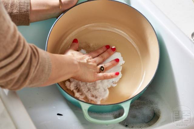 주물냄비 세척 추천,주물냄비 탄자국제거,주물냄비관리