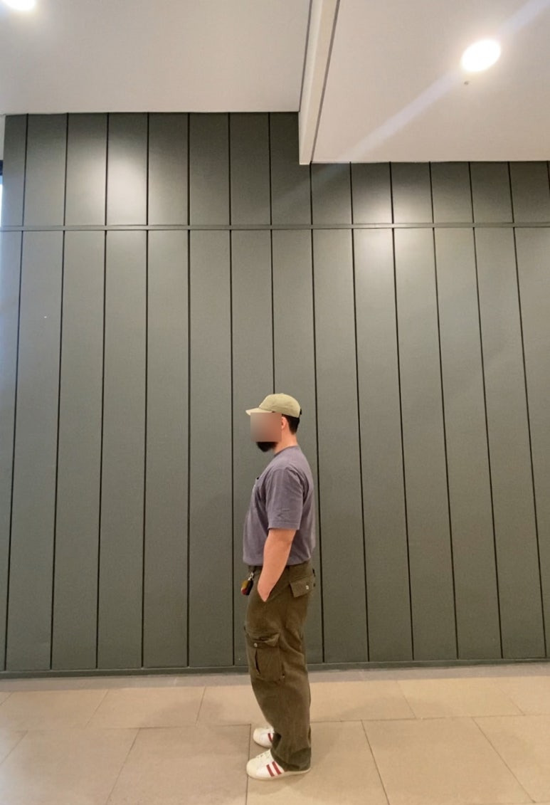 데일리룩(2025. 7. 18.)폴로랄프로렌 더블알엘 RRL 가먼트 다잉 트윌볼캡 카키, 칼하트 포켓티 반팔 K87 차콜, 프리즘웍스 카고 팬츠 카키, 아디다스 슈퍼스타 82 레드