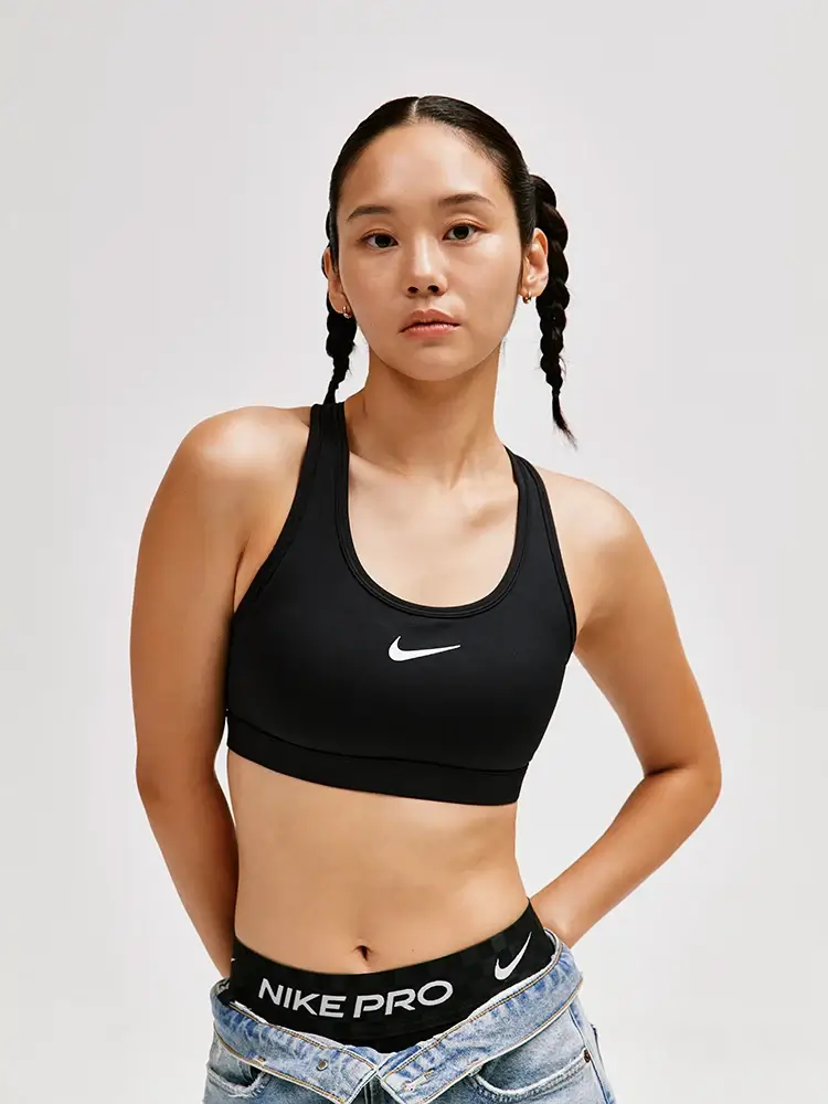 나이키 스우시 미디엄 서포트 vs. 캘빈클라인 모던코튼 레이서백 브라렛