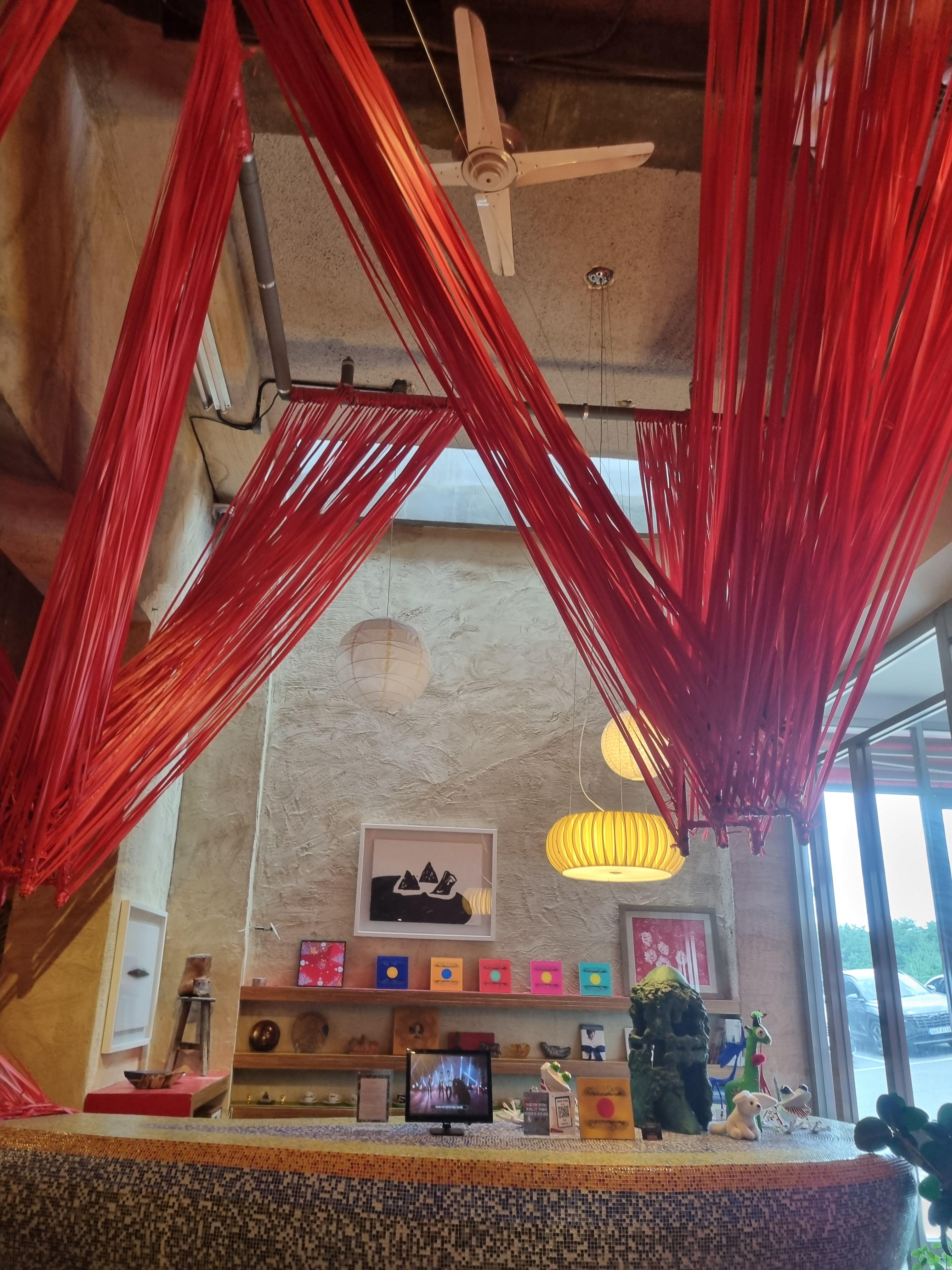 하슬라아트월드