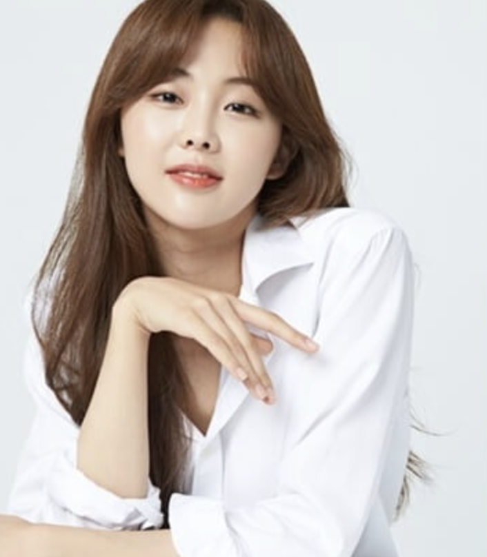 금새록 화보 미모