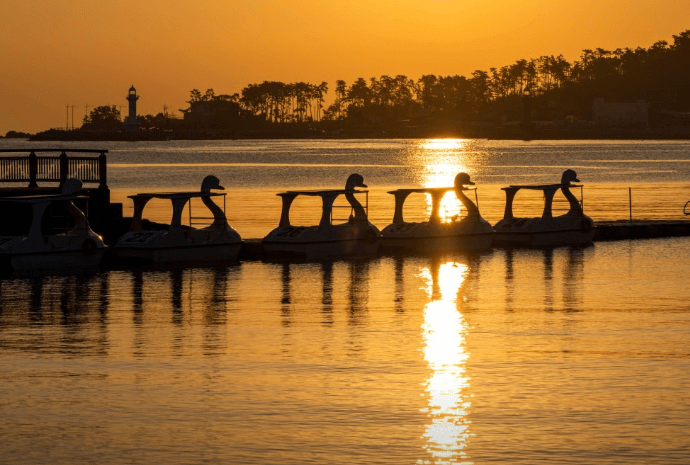 ν΄λμ΄ λͺ
μ μ¬ν