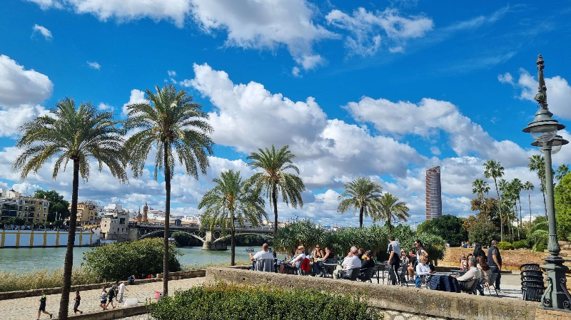 [스페인 여행] 세비야에서 친구 생각