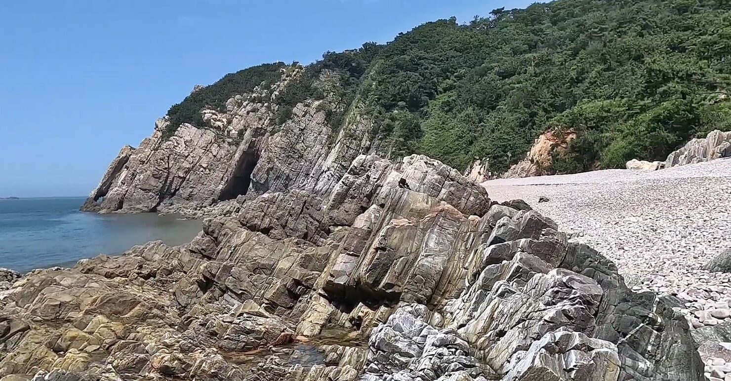 황금산코끼리바위