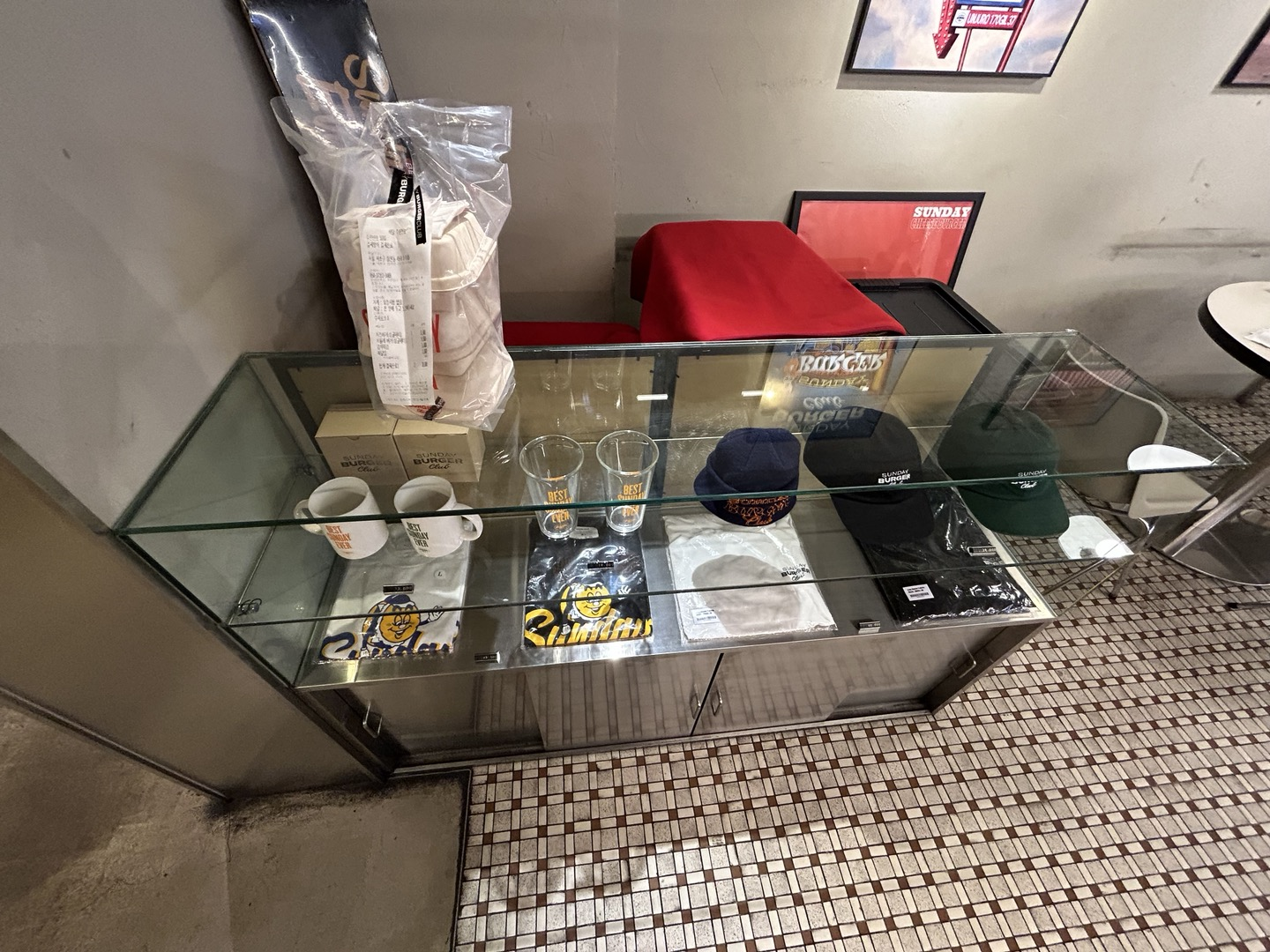 선데이 버거 굿즈