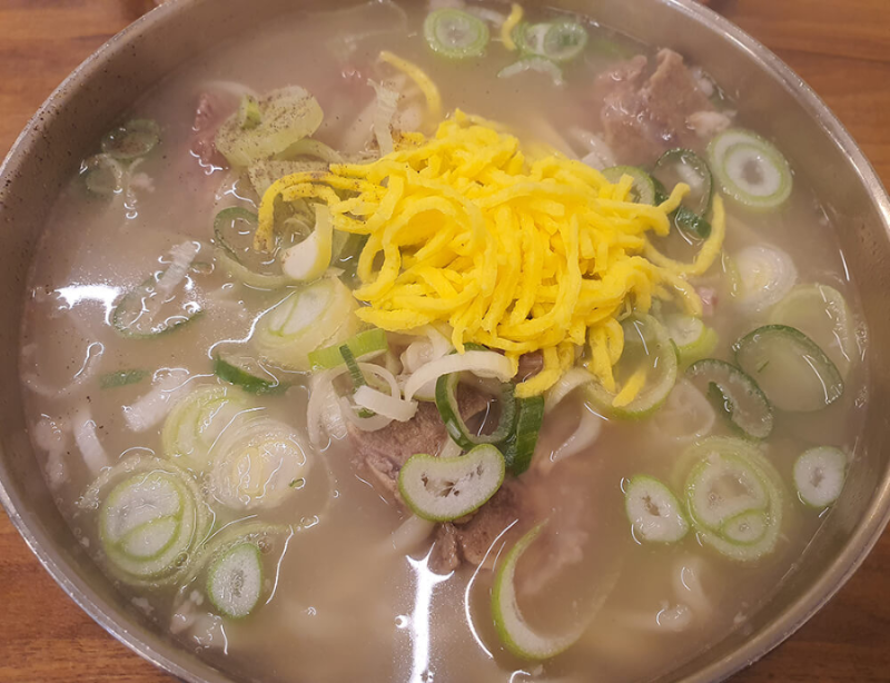 평이담백 뼈칼국수 방이점