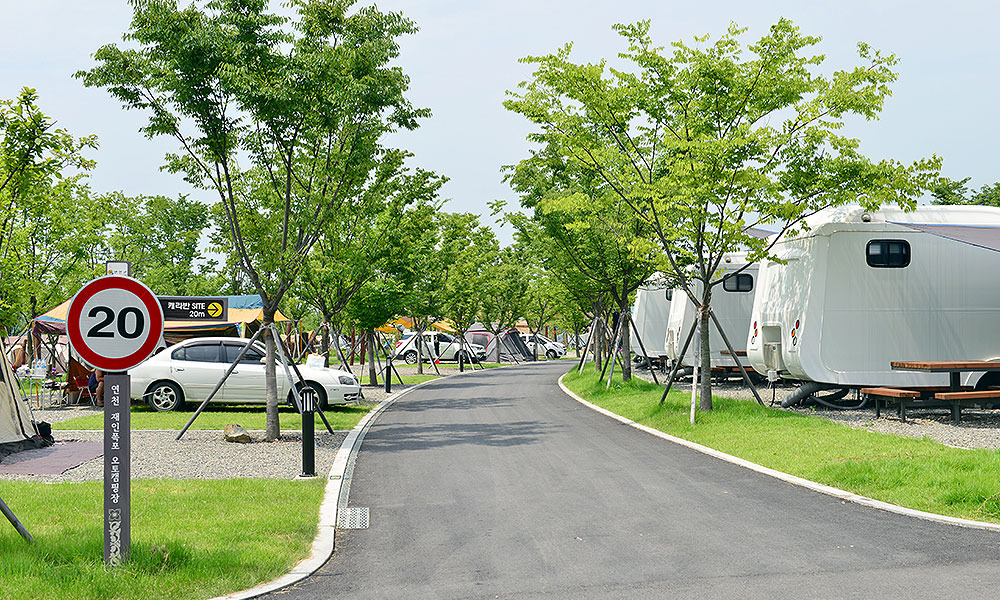 연천재인폭포오토캠핑장