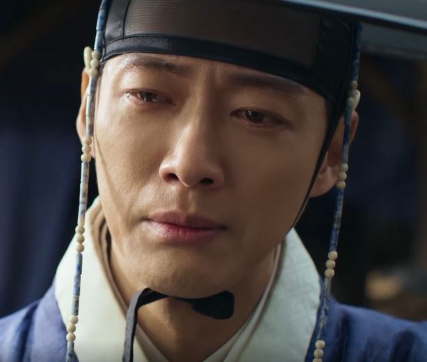 우는-장현