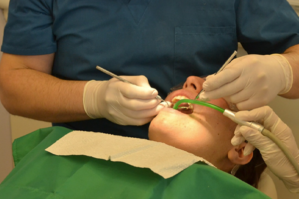 65세이상 임플란트 건강보험 적용가능과 종류