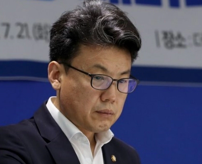 진성준 국회의원 프로필 나이 고향 학력 재산 페이스북