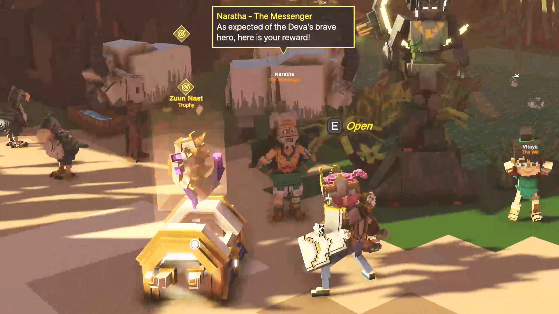 보상 상자를 열어보고 있다.