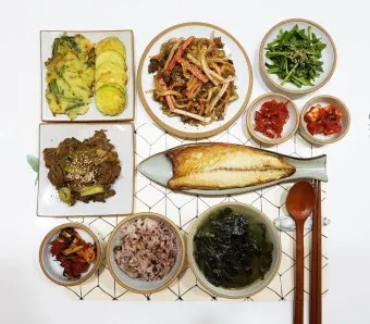 생일상 차림 음식 구성 아이디어 및 상차림 예시 정리_9