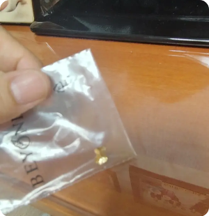 울릉도에서-금니를-잃어버리고-와서-이번엔-제대로-보관해-놓는다