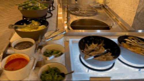 서울 잠실 소피텔 페메종 - 쌀국수와 가공 육류 영상