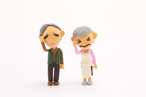 딱딱한 것을 씹기 어려워지는 7가지 원인