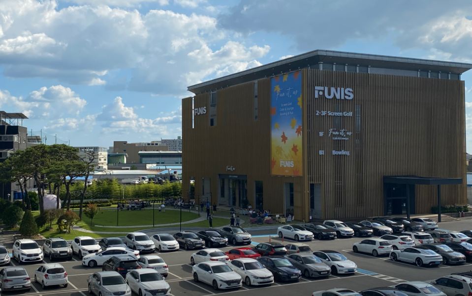 퍼니스 카페앤라운지