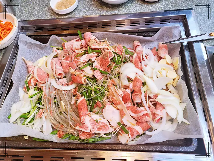 토요일은 밥이좋아 인천 경인교대역 오리 불고기 맛집 수제 간장양념과 부드러운 오리고기 곤드레밥 현지인 추천 토밥 좋아 방송정보