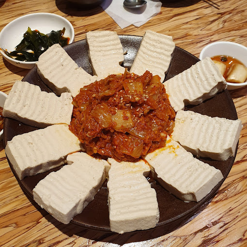 강남 보쌈 정식 '서진식당'