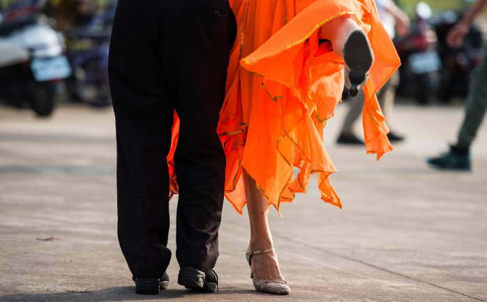 왈츠 추는 사진