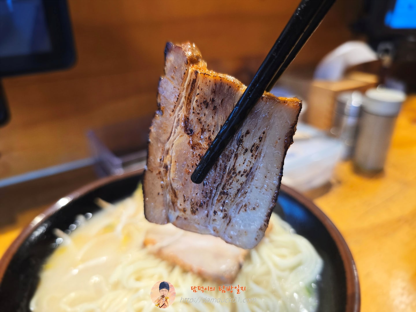 돈코츠라멘