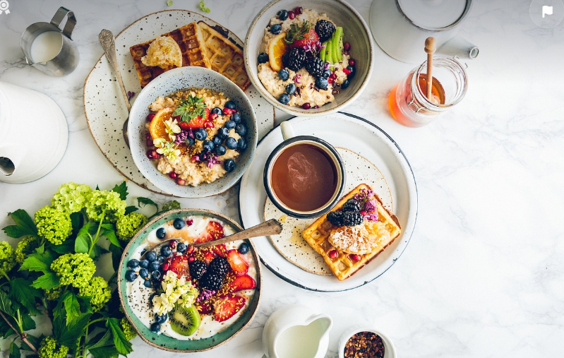 쉬운 재료로 만드는 고급스러운 홈메이드 요리