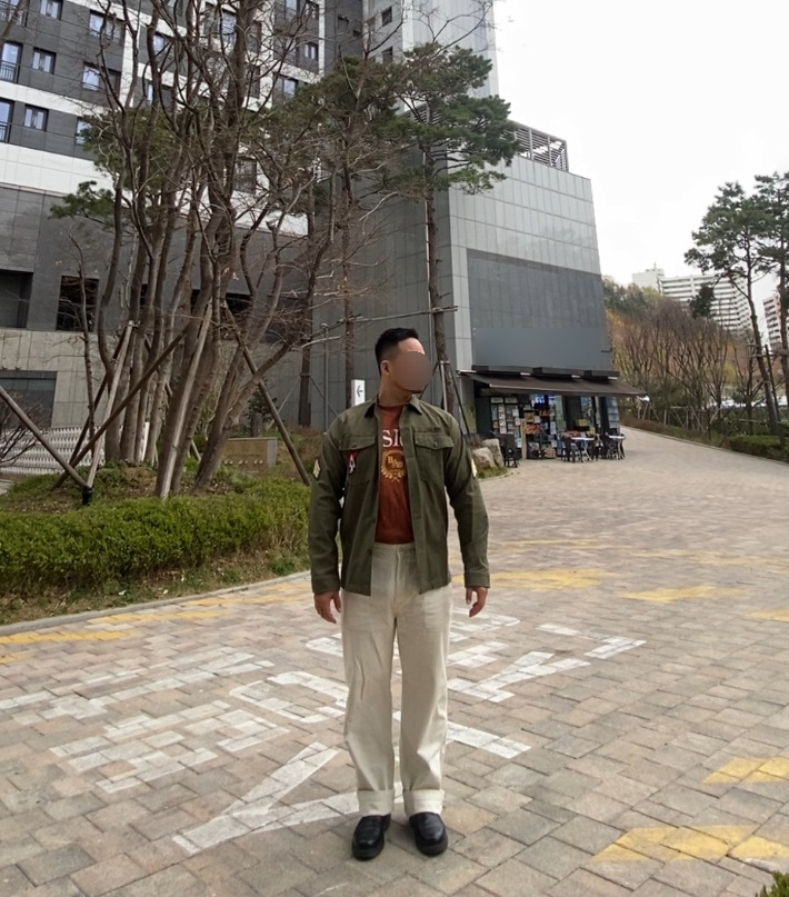 데일리룩('26. 4. 8.)논스탁 OG-107 복각패치 워크셔츠, 비전스트릿웨어 빈티지 티셔츠, 무신사스탠다드 레플리카 퍼티그 팬츠 오어슬로우ST, 닥터마틴 2976 첼시부츠