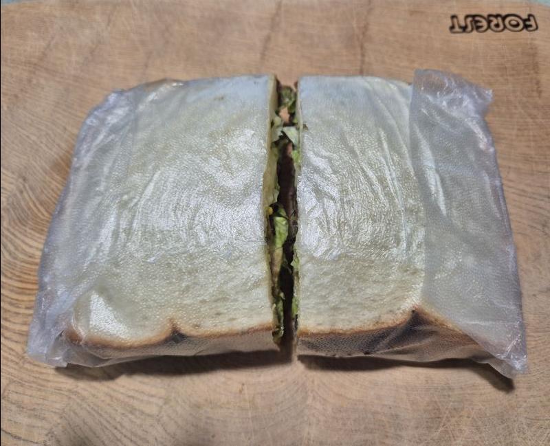 샌드위치 완성