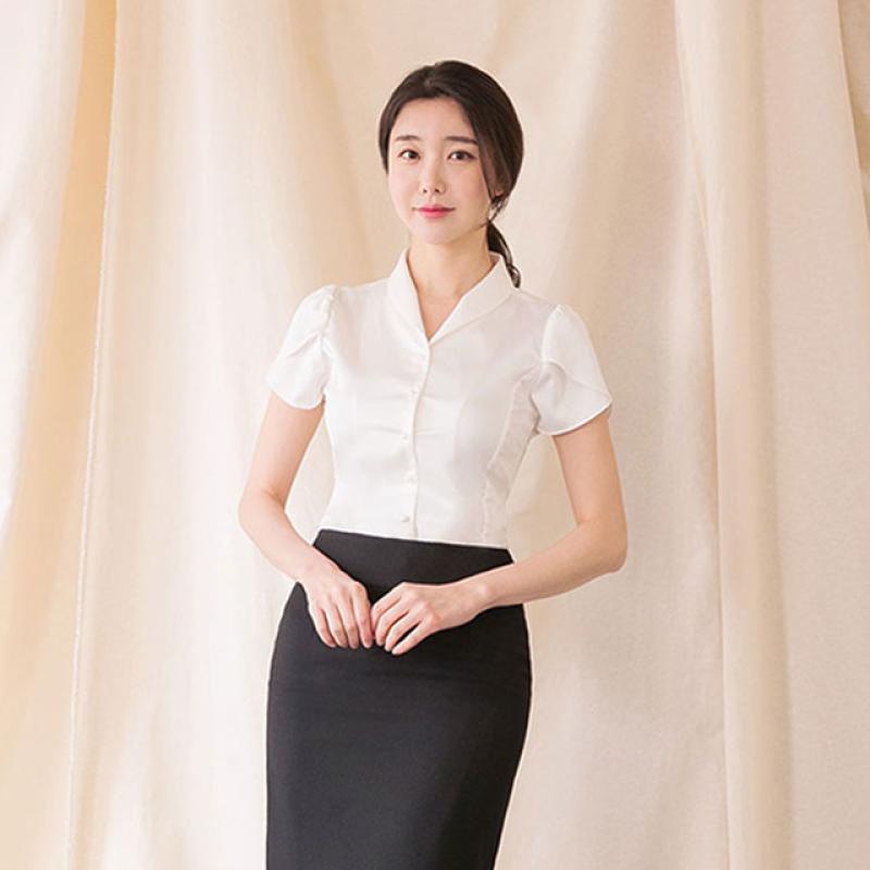 브이넥 튤립 블라우스