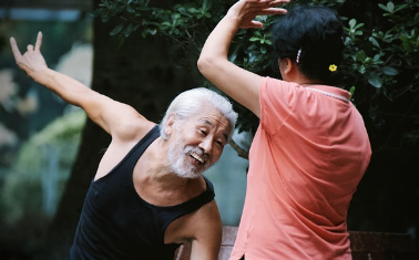 행복한노인사진