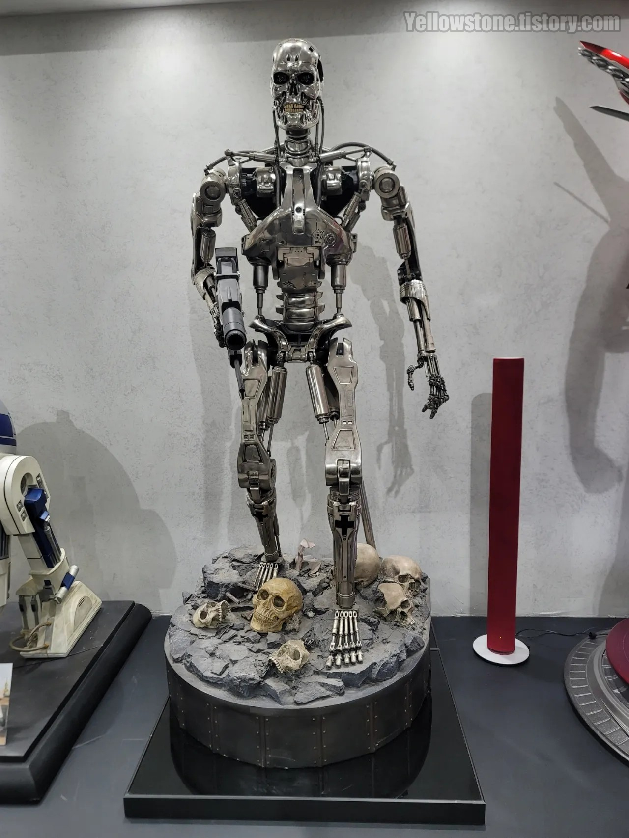 부산 근교 대구 경산 피규어 카페 CW 터미네이터