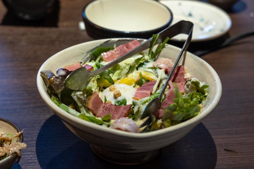 후쿠오카 모츠나베와 샐러드