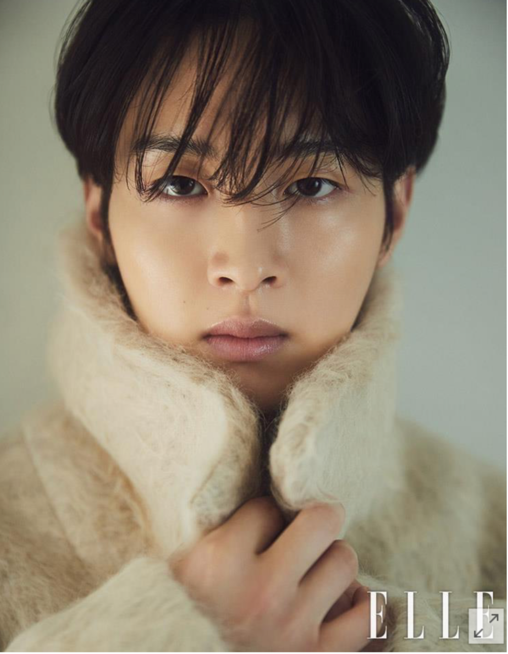 배우 장동윤