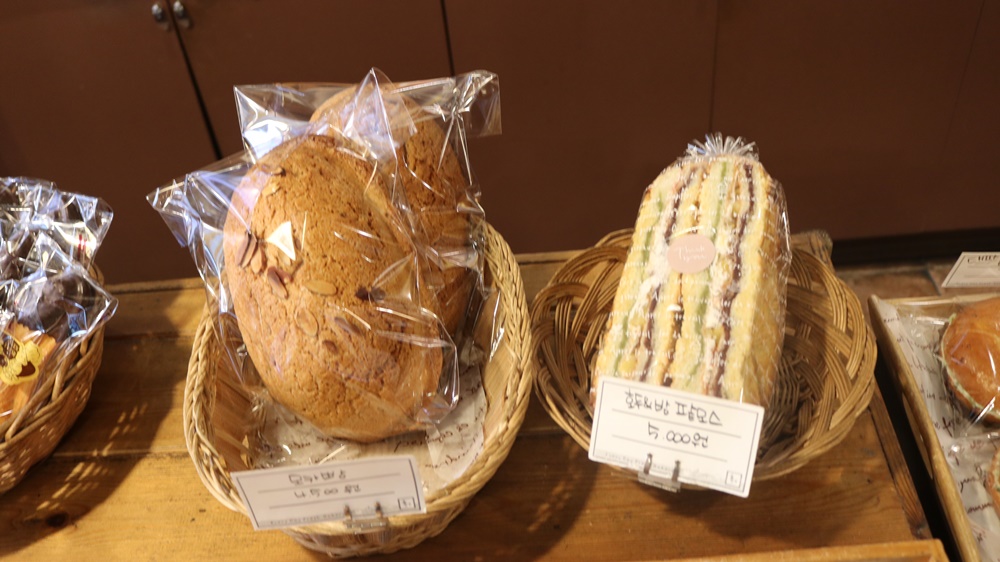 모바번과 팥모스