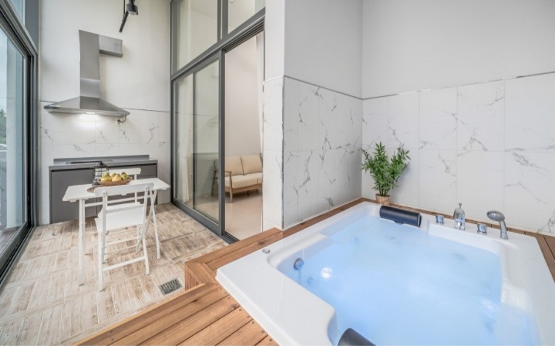 어스20 A동 101호 스파