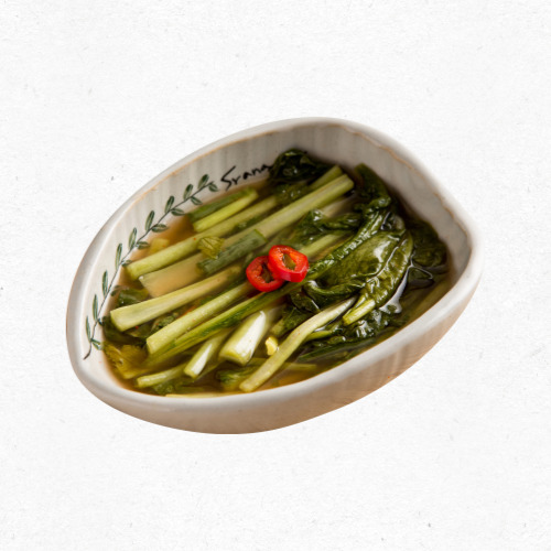 여름 김치와 곁들인 보쌈