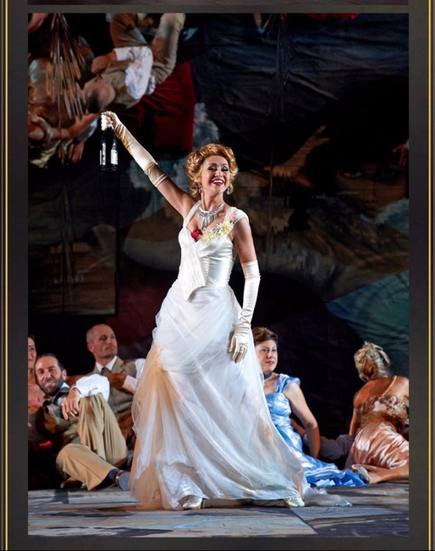 라 트라비아타 공연 스틸