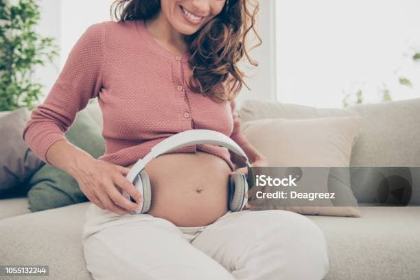 임신 중 음악감상이 태아의 청각 발달에 미치는 영향