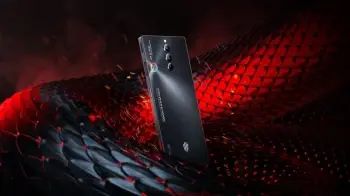 ZTE RedMagic 8S Pro+