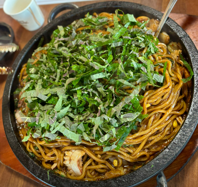 대전 한식명인 묵은지 돌짜장 중식 맛집 - 산내들 안내
