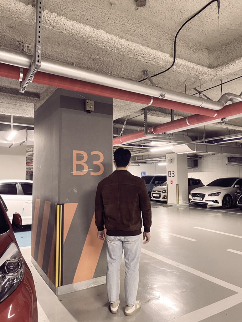 데일리 룩(오뭘입)_스페로네 자켓, 유니클로 하프폴라니트, 86로드 청바지, 커먼센스 독일군, 꿀조합스타일링, OOTD