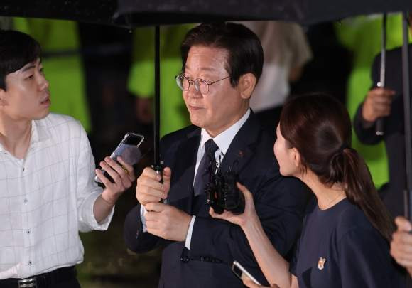 이재명 대표 1심 선고 : 공직선거법 위반 및 위증교사 혐의 분석과 전망