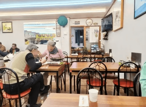 전주시골밥상-내부