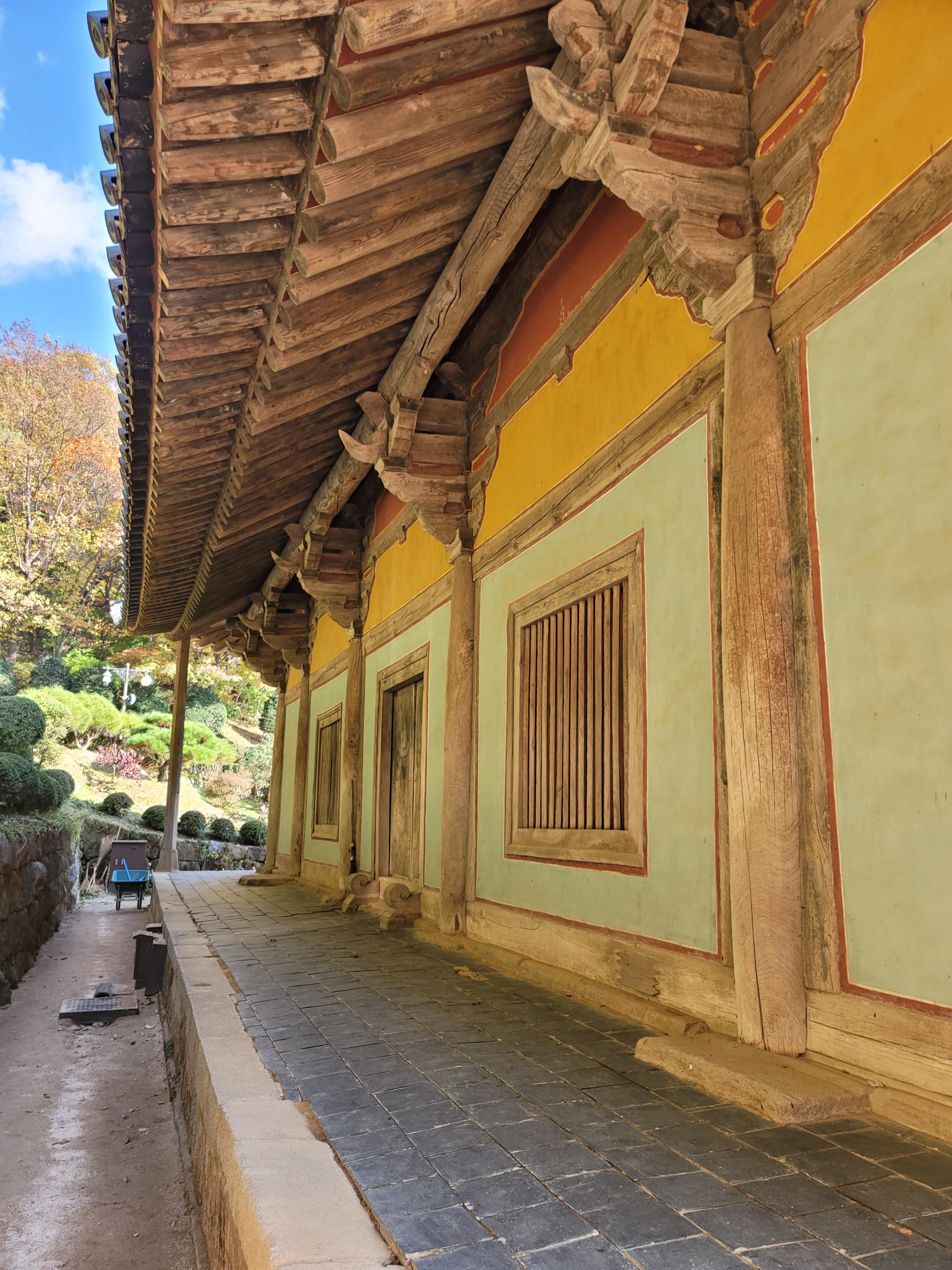 영주 부석사 뒷 모습