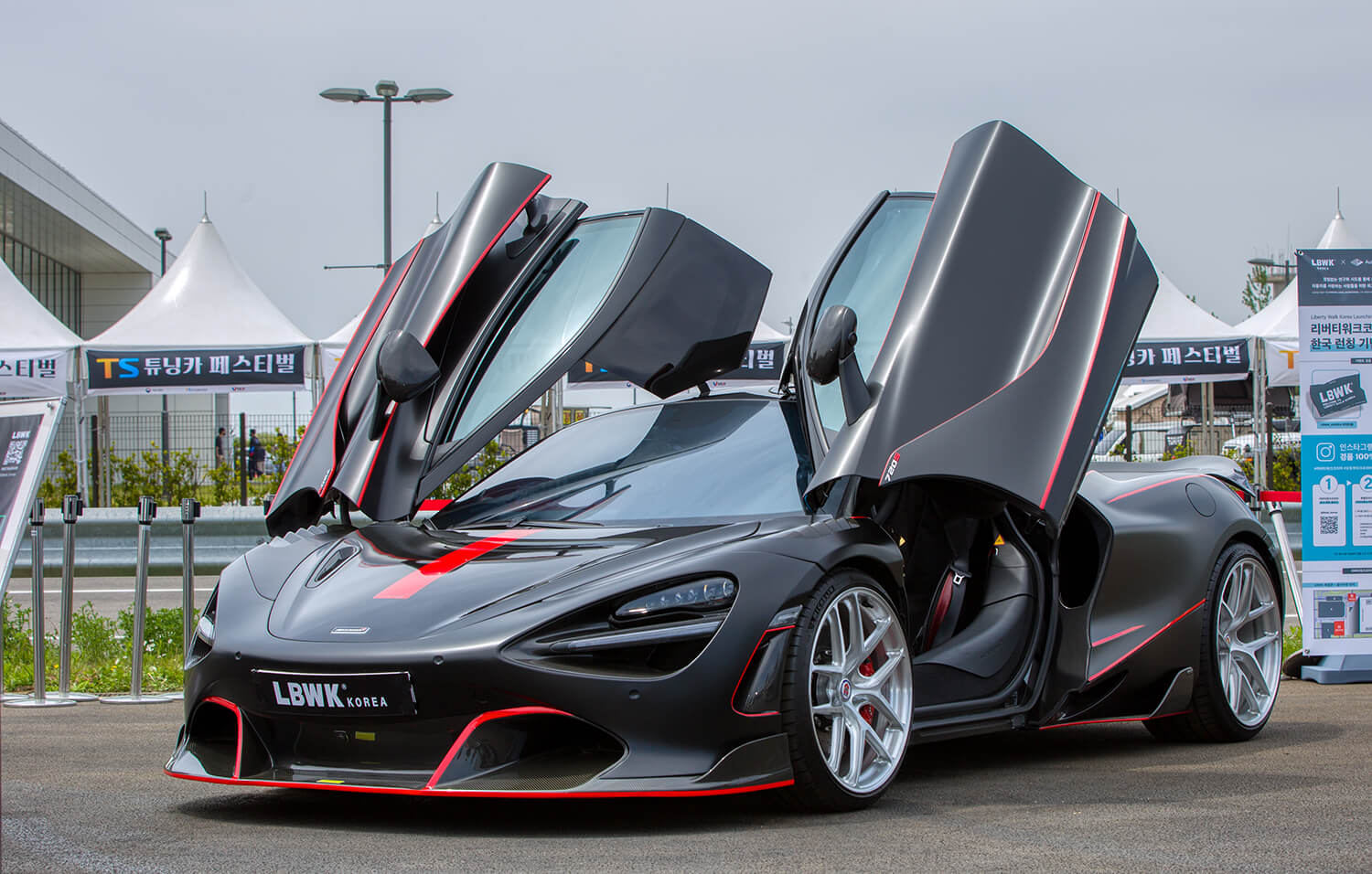 TS튜닝카페스티벌 전시차 - ✔️맥라렌의 슈퍼 시리즈 모델 - 720S